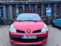 Gebraucht Renault Clio III 75 PS (55 kW) 2006 Rot Kleinwagen
