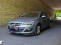 Gebraucht Opel Astra Selection 116 PS (85 kW) 2015 Silber Limousine