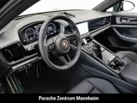 Neu Porsche Panamera GTS 500 PS (367 kW) 2026 Tiefschwarzmetallic Kleinwagen