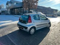 Gebraucht Peugeot 107 68 PS (50 kW) 2008 Silber Kleinwagen