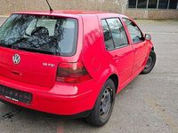 Gebraucht VW Golf 110 PS (80 kW) 2002 Rot Limousine