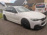 Gebraucht BMW 330 M Sport 258 PS (189 kW) 2015 Weiß Kombi