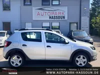 Gebraucht Dacia Sandero Prestige 90 PS (66 kW) 2015 Platingrau Limousine
