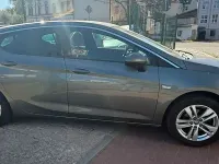 Używany Opel Astra Dynamic 110 KM (80 kW) 2018 Szary Sedan/Limuzyna