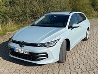 Gebraucht VW Golf VIII IQ Drive 116 PS (85 kW) 2025 Blau Kombi