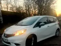 Gebraucht Nissan Note Acenta 90 PS (66 kW) 2015 Weiß Kleinwagen