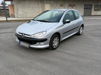 Gebraucht Peugeot 206 75 PS (55 kW) 2007 Silber Kleinwagen