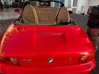Gebraucht BMW Z3 116 PS (85 kW) 1999 Rot Cabrio