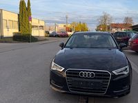 Gebraucht Audi A3 Ambiente 125 PS (91 kW) 2014 Schwarz Limousine