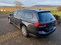 Gebraucht VW Passat Conceptline 150 PS (110 kW) 2023 Grau Kombi