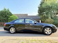 Gebraucht Mercedes E240 177 PS (130 kW) 2002 Schwarz Limousine