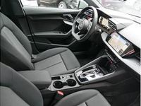 Gebraucht Audi A3 116 PS (85 kW) 2025 Grau (pfeilgrau perleffekt) Limousine