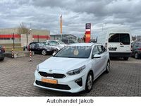 Gebraucht Kia Ceed Edition 7 120 PS (88 kW) 2019 Weiß Kleinwagen