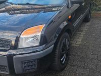 Gebraucht Ford Fusion 80 PS (58 kW) 2008 Schwarz Kleinwagen