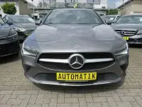 Gebraucht Mercedes CLA220 Shooting Brake 190 PS (139 kW) 2021 Mountaingrau  met. Kombi