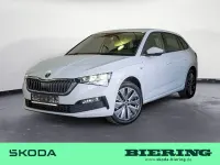 Gebraucht Skoda Scala Tour 110 PS (80 kW) 2023 Weiß Kleinwagen