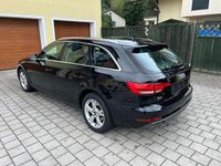 Gebraucht Audi A4 190 PS (139 kW) 2017 Mythosschwarz metallic Kombi