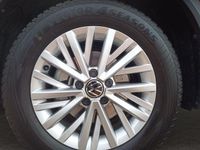 Gebraucht VW T-Roc Life 150 PS (110 kW) 2023 Rot SUV