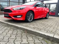 Gebraucht Ford Focus ST-Line 182 PS (133 kW) 2018 Rot Limousine