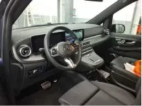 Gebraucht Mercedes V250 Avantgarde 190 PS (139 kW) 2025 Blau Van / Kleinbus