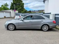 Gebraucht Mercedes E220 Avantgarde 170 PS (125 kW) 2009 Grau Limousine