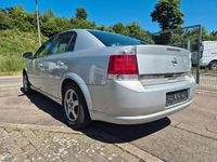 Gebraucht Opel Vectra Edition 155 PS (114 kW) 2006 Silber Limousine