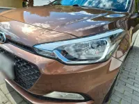 Gebraucht Hyundai i20 84 PS (61 kW) 2015 Braun Kleinwagen