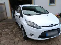 Gebraucht Ford Fiesta 62 PS (45 kW) 2011 Weiß Limousine