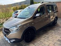 Gebraucht Dacia Dokker Stepway 131 PS (96 kW) 2019 Gold Van / Kleinbus
