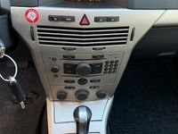 Gebraucht Opel Astra 120 PS (88 kW) 2007 Grau Kombi