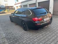 Gebraucht BMW 525 218 PS (160 kW) 2012 Schwarz Kombi