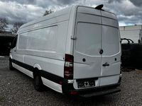 Używany Mercedes Sprinter 163 KM (119 kW) 2018 Biały Van