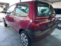 Gebraucht Renault Twingo 58 PS (42 kW) 2006 Rot cerise Kleinwagen