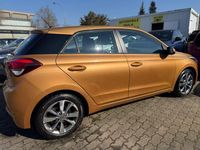 Gebraucht Hyundai i20 YES! 84 PS (61 kW) 2015 Gold Limousine