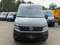 Gebraucht VW Crafter 177 PS (130 kW) 2023 Grau Van