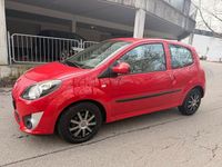 Gebraucht Renault Twingo 76 PS (55 kW) 2009 Rot Kleinwagen