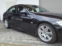 Gebraucht BMW 320 163 PS (119 kW) 2007 Schwarz metallic Limousine