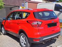 Gebraucht Ford Kuga Cool & Connect 150 PS (110 kW) 2017 Rot SUV
