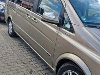 Gebraucht Mercedes Viano 224 PS (164 kW) 2012 Braun Van / Kleinbus
