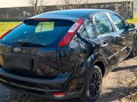 Gebraucht Ford Focus 100 PS (73 kW) 2006 Schwarz Limousine