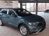 Gebraucht VW T-Roc 150 PS (110 kW) 2024 Blau SUV