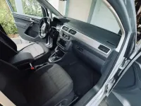 Gebraucht VW Caddy Highline 125 PS (91 kW) 2016 Silber Van / Kleinbus