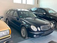 Gebraucht Mercedes E200 Elegance 163 PS (119 kW) 2005 Blau Kombi