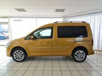 Gebraucht VW Caddy Highline 131 PS (96 kW) 2020 Sandstorm yellow metallic Van / Kleinbus