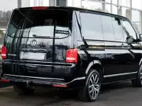 Usata VW Multivan Highline 180 CV (132 kW) 2015 Andere Monovolume