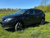 Gebraucht Nissan Qashqai N-Connecta 116 PS (85 kW) 2017 Schwarz SUV