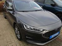 Gebraucht Ford Focus Titanium 125 PS (91 kW) 2023 Grau Kombi