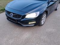 Gebraucht Volvo V60 215 PS (158 kW) 2014 Kombi