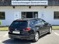 Gebraucht VW Passat Basis 150 PS (110 kW) 2023 Schwarz Kombi