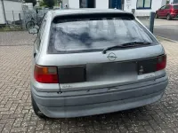 Gebraucht Opel Astra 60 PS (44 kW) 1995 Silber Kleinwagen
